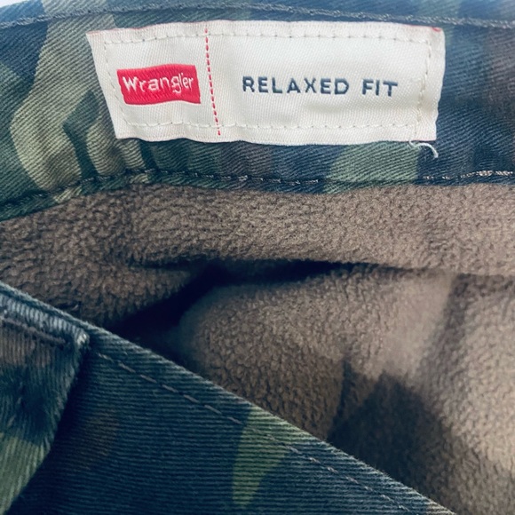 Wrangler, Green Camo, Mens 34x32 Straight Leg Fleece Lined Cargo Pants-NWT - Picture 7 of 12